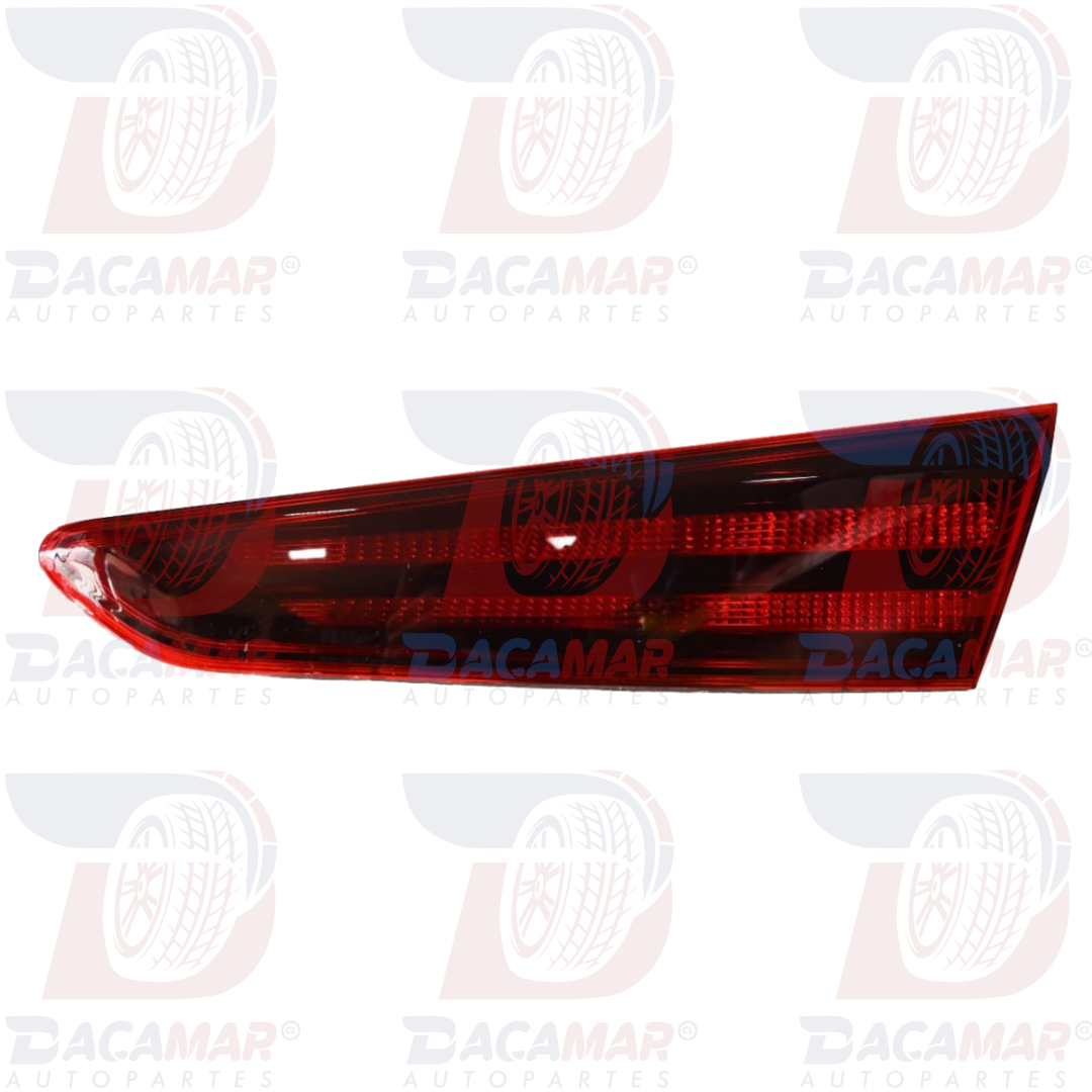Farol Interior Derecho Hyundai Elantra 2019 - 2020