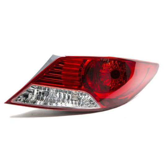 Farol Derecho Hyundai Accent Sedan 2011 - 2015