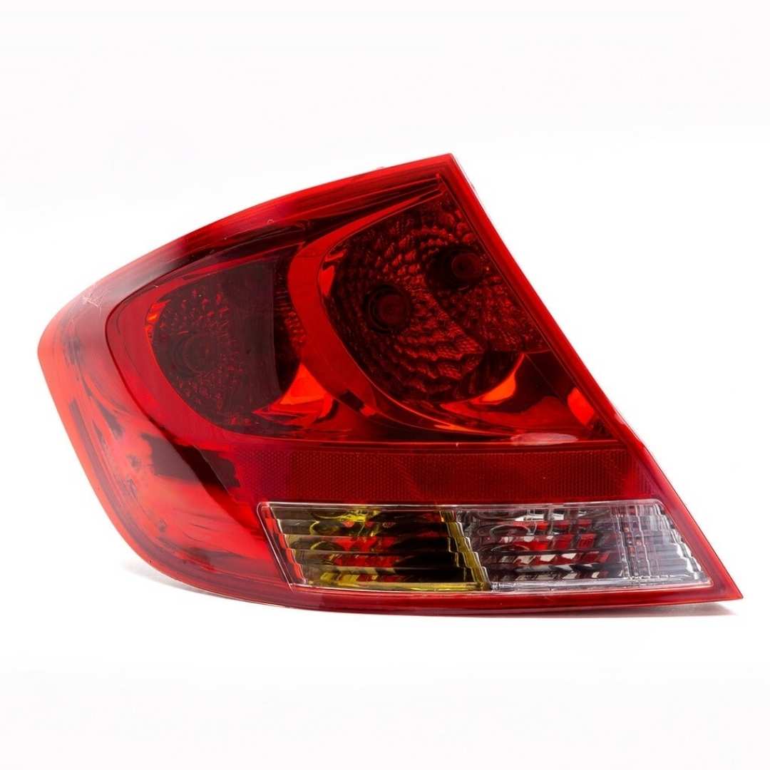 Farol Izquierdo Chevrolet Sail 1.4 2010 - 2015