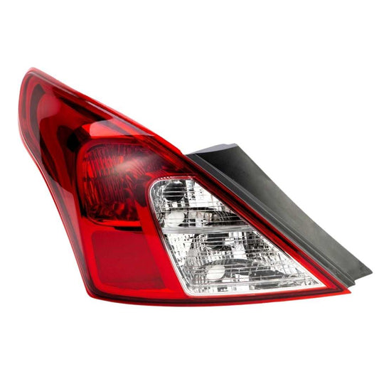 Farol Izquierdo Nissan Versa 2012 - 2020